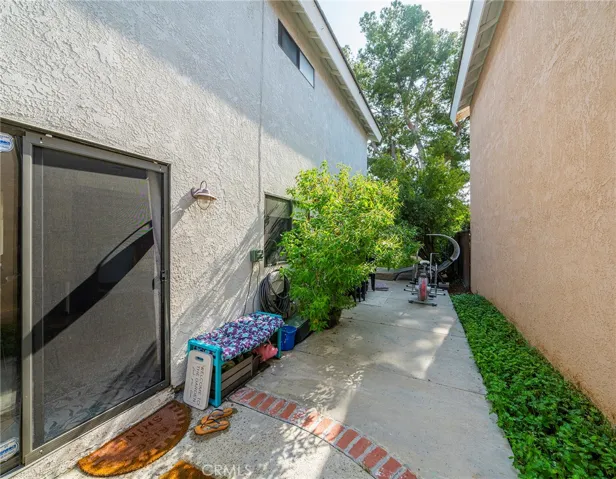 12 Silkberry, Irvine, California 92614