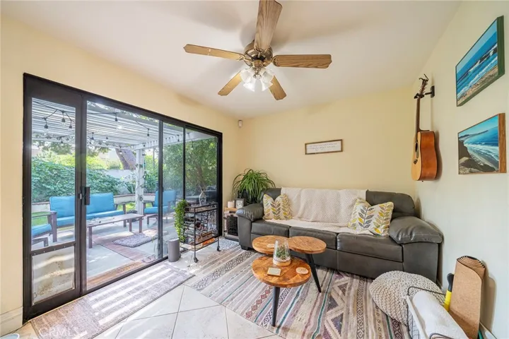 12 Silkberry, Irvine, California 92614
