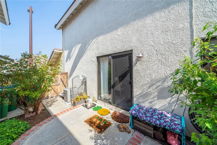 12 Silkberry, Irvine, California 92614