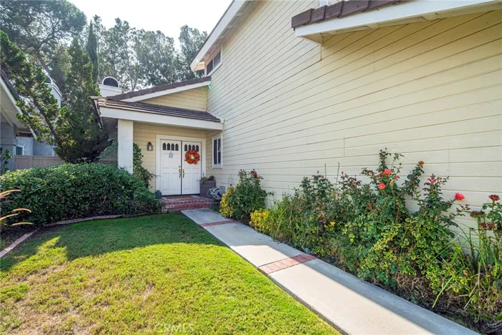 12 Silkberry, Irvine, California 92614