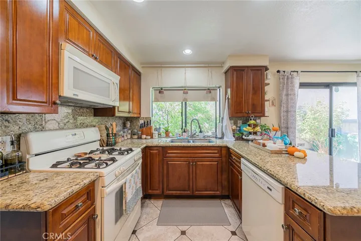 12 Silkberry, Irvine, California 92614