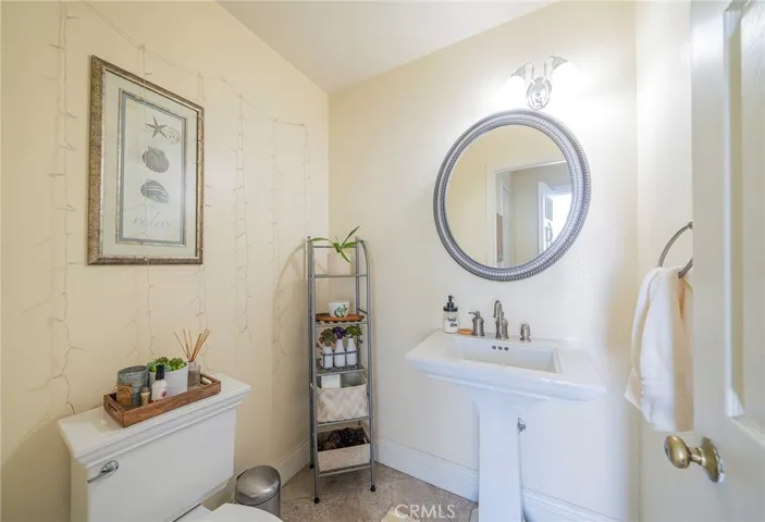 12 Silkberry, Irvine, California 92614