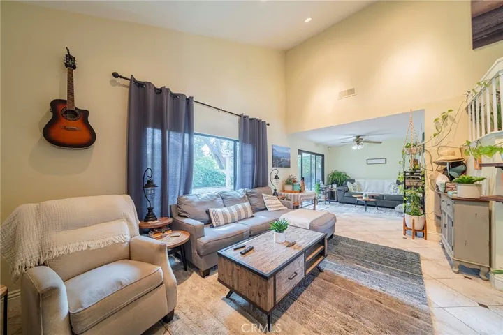 12 Silkberry, Irvine, California 92614