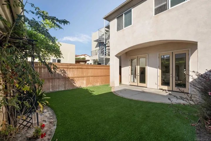 438 H, Coronado, California 92118