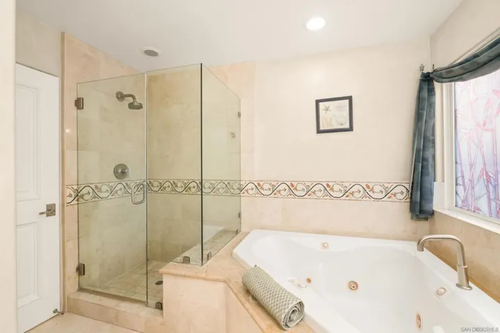 438 H, Coronado, California 92118