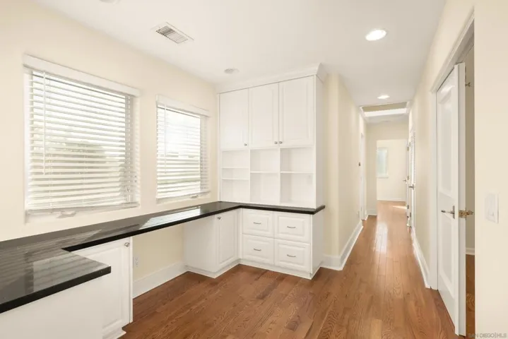 438 H, Coronado, California 92118