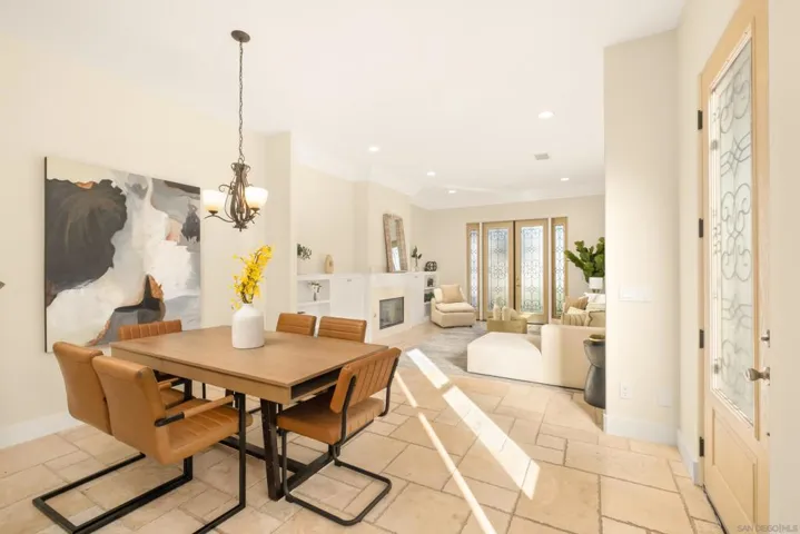 438 H, Coronado, California 92118