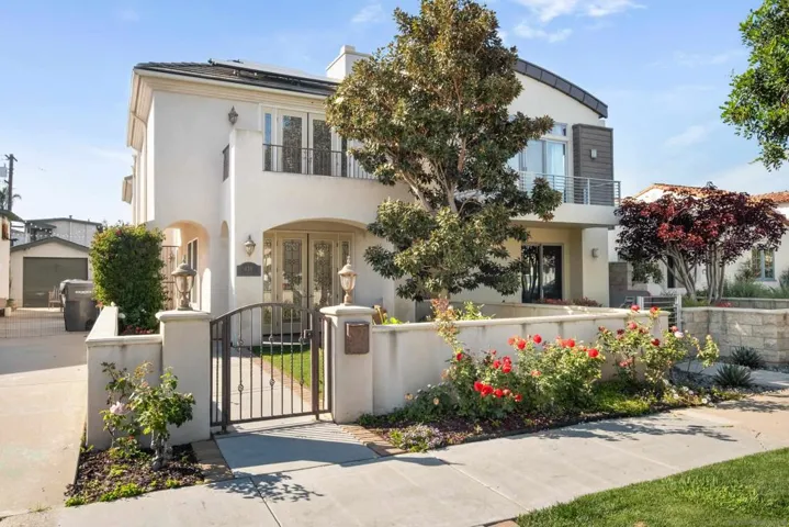 438 H, Coronado, California 92118