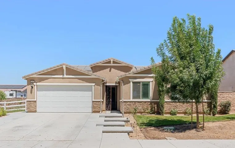 34092 Coventry Lane, Winchester, California 92596