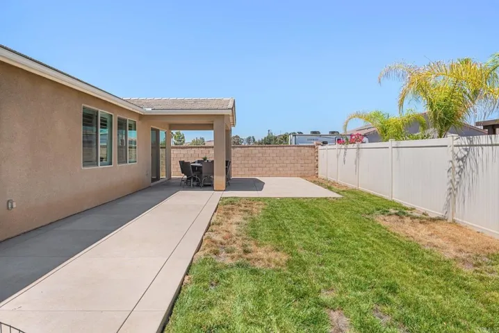 34092 Coventry Lane, Winchester, California 92596