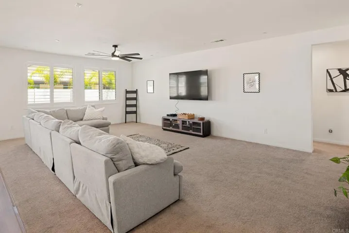 34092 Coventry Lane, Winchester, California 92596