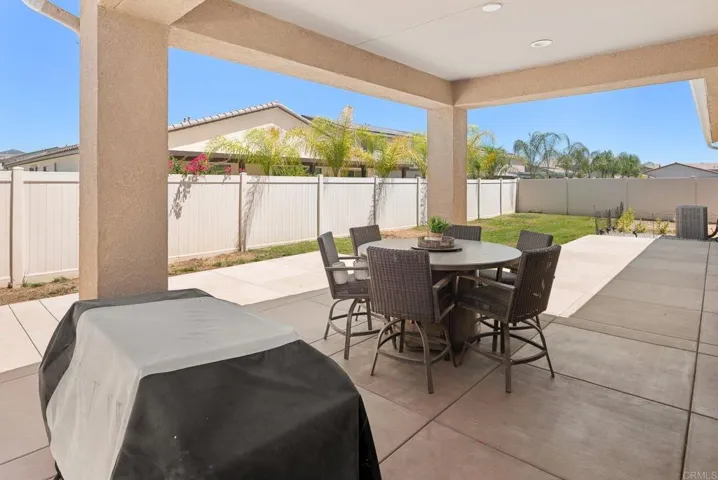 34092 Coventry Lane, Winchester, California 92596