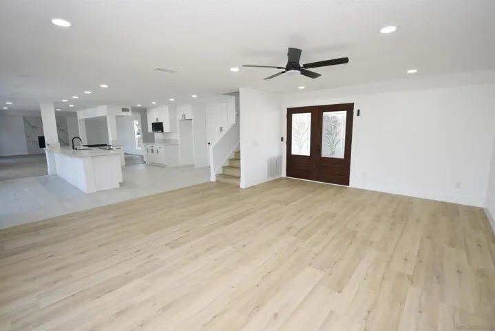 614 Sneath Way, Alpine, California 91901