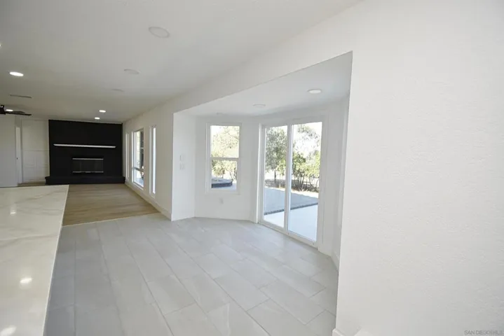 614 Sneath Way, Alpine, California 91901