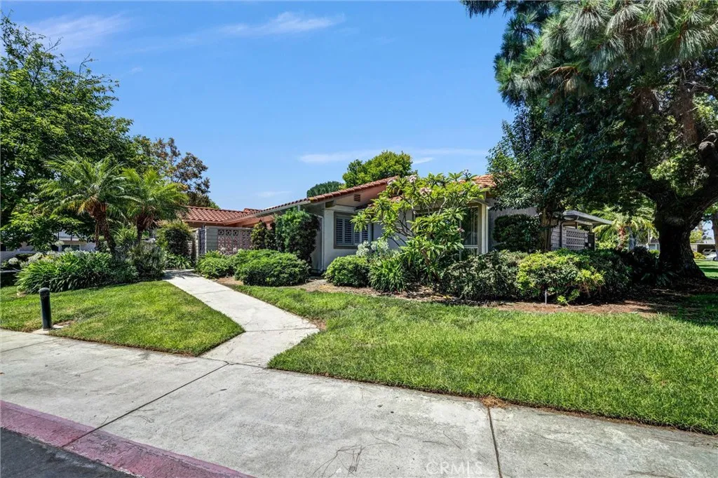 2312 Via Puerta B, Laguna Woods, California 92637 — photo 4