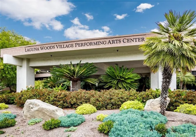 2312 Via Puerta B, Laguna Woods, California 92637