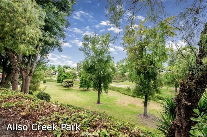 2312 Via Puerta B, Laguna Woods, California 92637