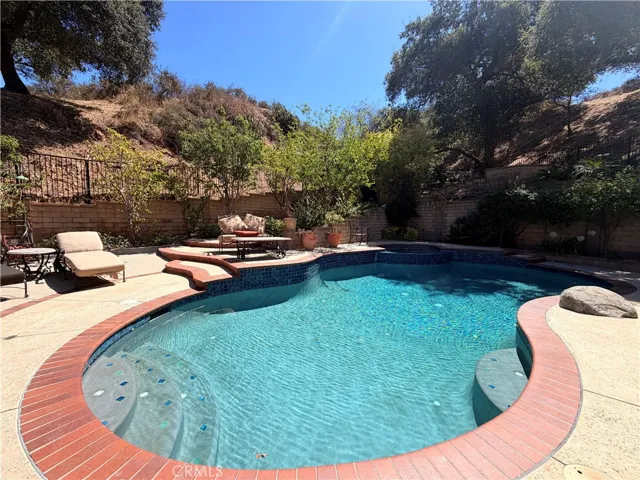 5190 Via Del Valle, La Verne, California 91750