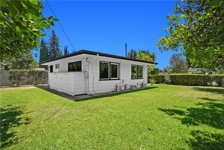 325 W Le Roy Avenue, Arcadia, California 91007