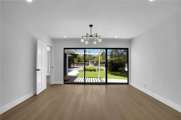 325 W Le Roy Avenue, Arcadia, California 91007