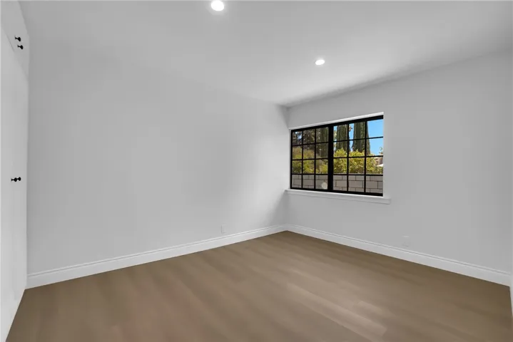 325 W Le Roy Avenue, Arcadia, California 91007