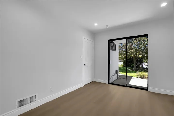 325 W Le Roy Avenue, Arcadia, California 91007