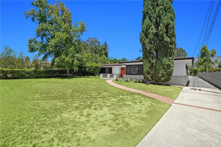 325 W Le Roy Avenue, Arcadia, California 91007