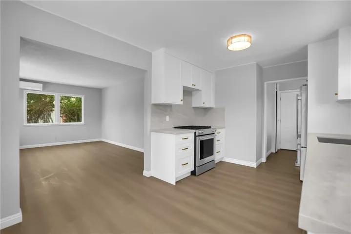 325 W Le Roy Avenue, Arcadia, California 91007