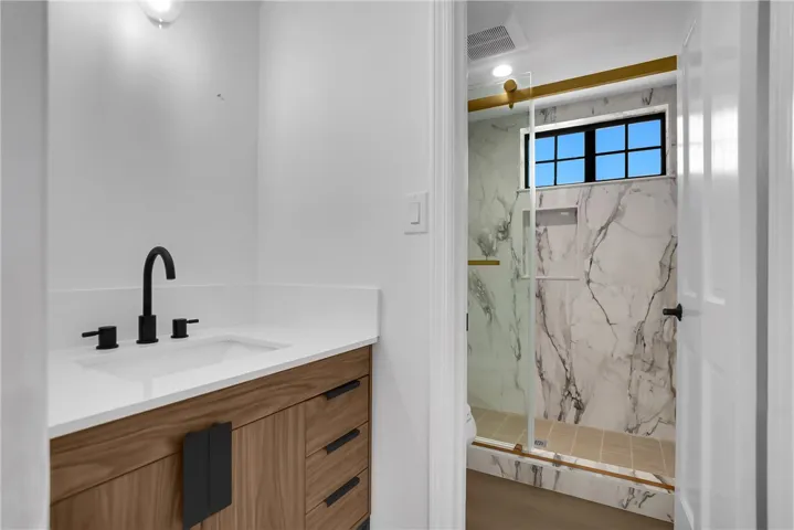 325 W Le Roy Avenue, Arcadia, California 91007