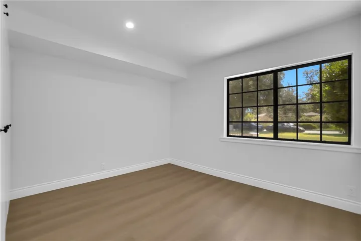 325 W Le Roy Avenue, Arcadia, California 91007