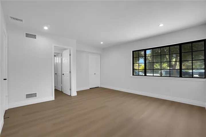 325 W Le Roy Avenue, Arcadia, California 91007