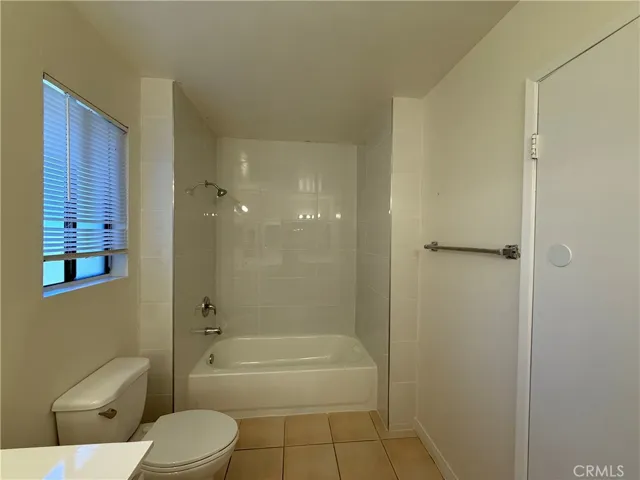 MASTER BATHROOM 1