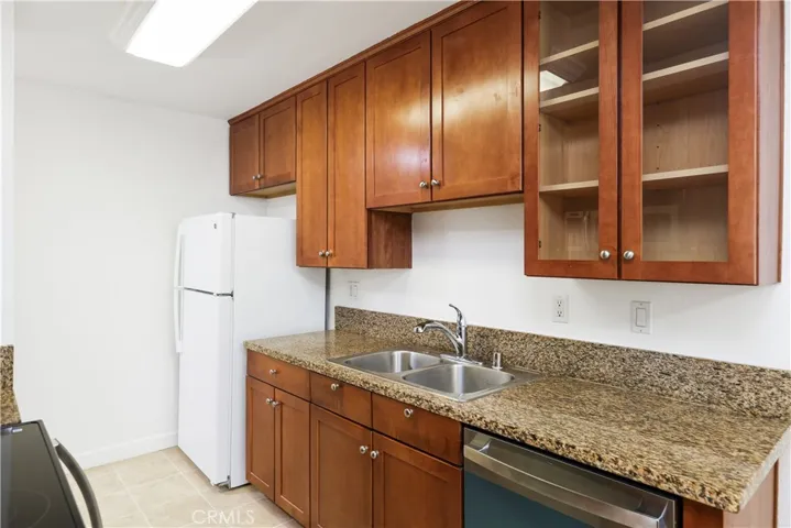 9949 Azuaga G103, San Diego, California 92129