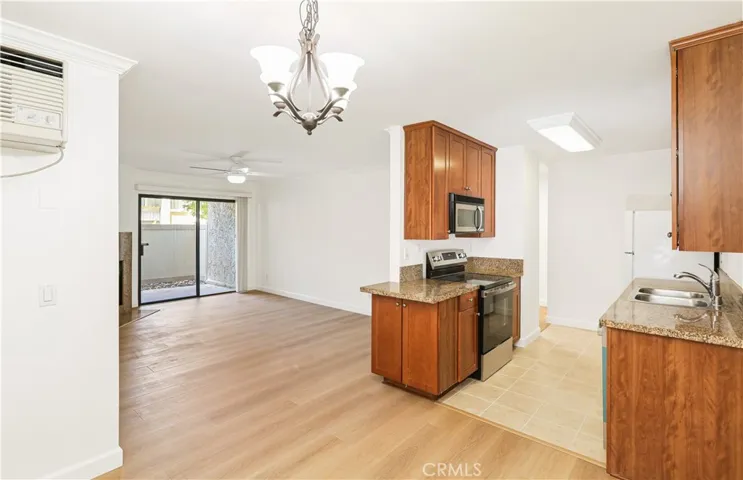 9949 Azuaga G103, San Diego, California 92129
