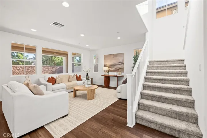 8757 Bay Laurel, Chino, California 91708