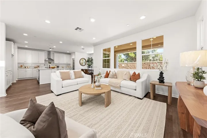 8757 Bay Laurel, Chino, California 91708