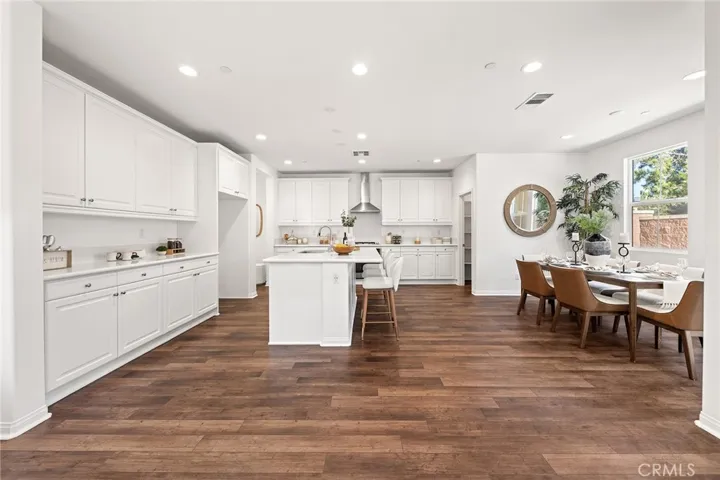 8757 Bay Laurel, Chino, California 91708
