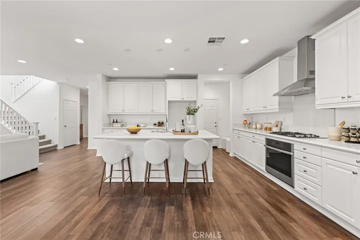 8757 Bay Laurel, Chino, California 91708