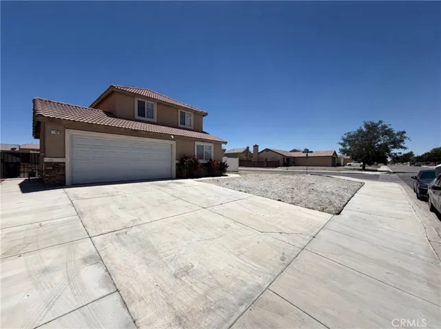 11401 Villa, Adelanto, California 92301