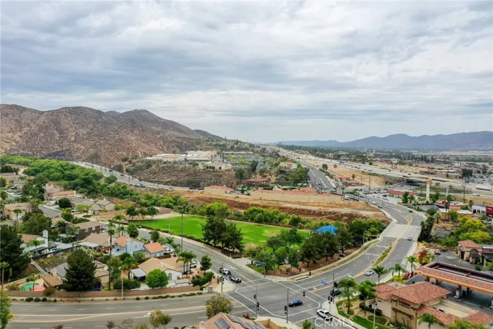 31600 Saddle Ridge Drive, Lake Elsinore, California 92532