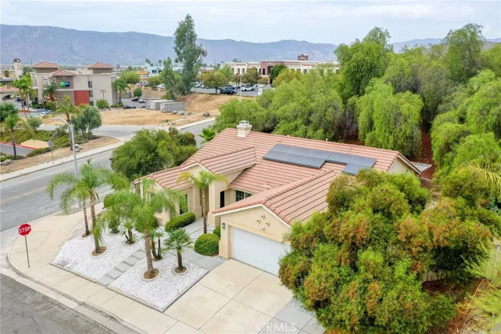 31600 Saddle Ridge Drive, Lake Elsinore, California 92532