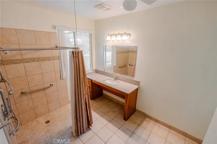 31600 Saddle Ridge Drive, Lake Elsinore, California 92532