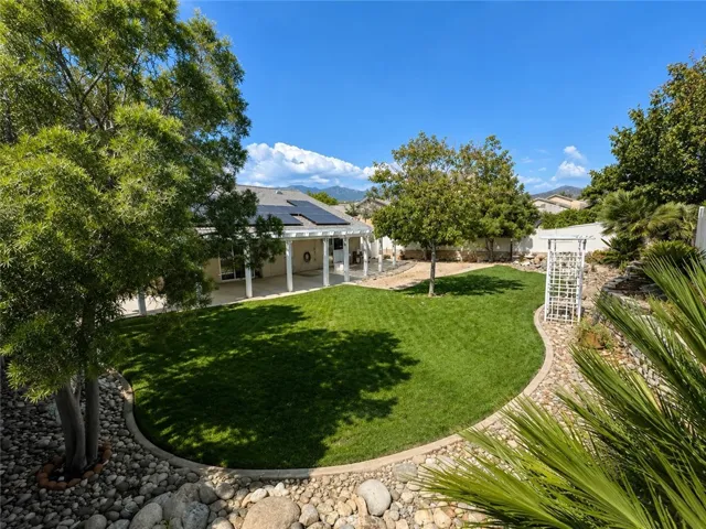 35579 Country Creek Drive, Yucaipa, California 92399