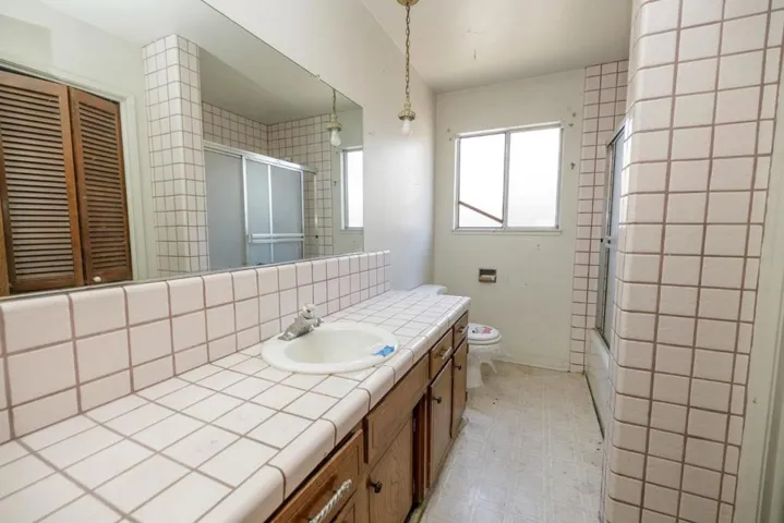 3217 Napier Drive, Modesto, California 95350