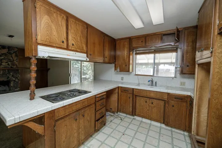 3217 Napier Drive, Modesto, California 95350