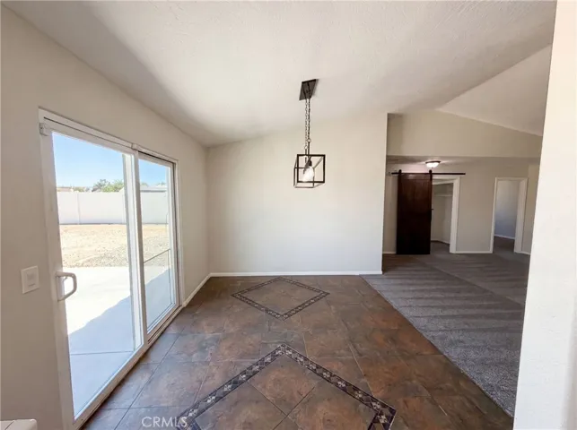13185 Great Falls, Victorville, California 92395