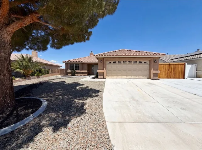 13185 Great Falls, Victorville, California 92395