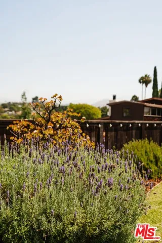 2709 Medlow Avenue, Los Angeles, California 90065