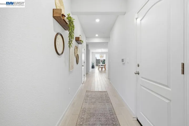 1012 Ramos Drive, Winters, California 95694