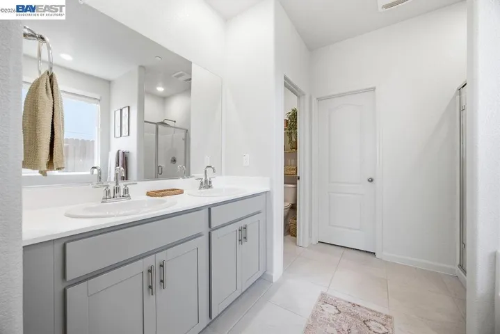 1012 Ramos Drive, Winters, California 95694